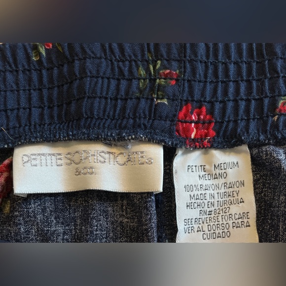 Navy/floral button down A line skirt - Picture 4 of 5